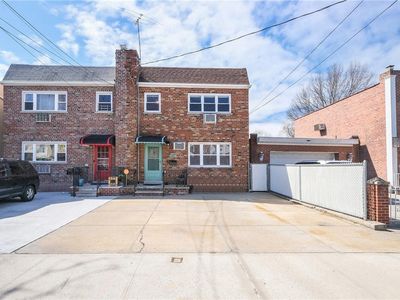 1851 Muliner Avenue, Bronx, NY, 10462