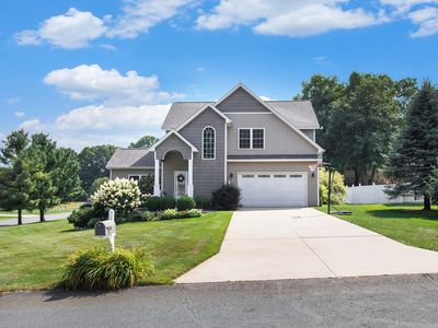 8127 Petoskey St, Kalamazoo, MI, 49009