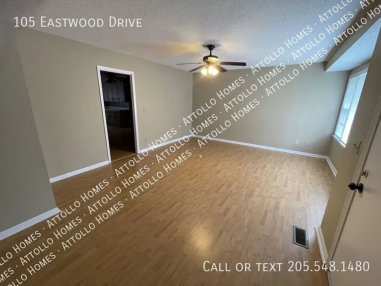 105 Eastwood — Photo 13
