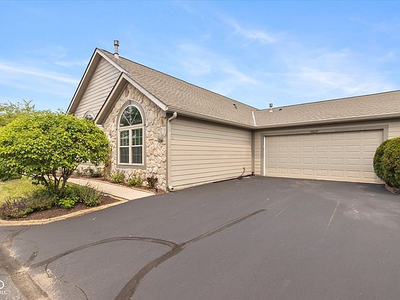 4th image of 16637 Brownstone Ct