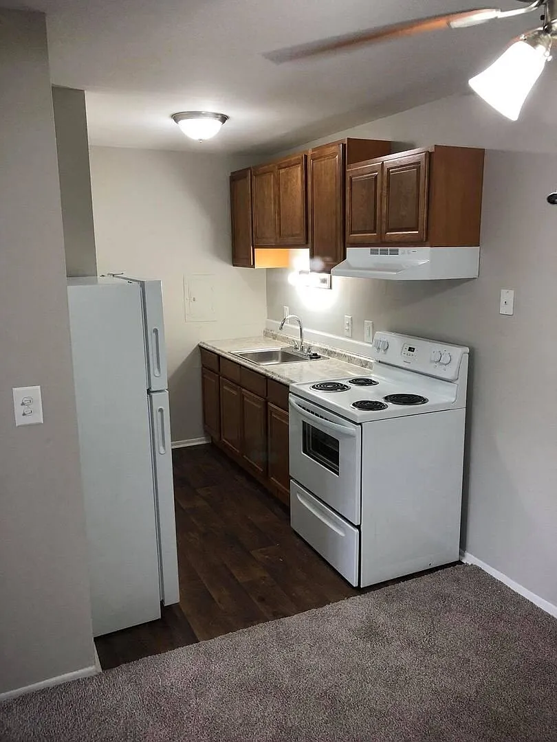 Great Location! 2 Bedroom/1 Bath near Downtown Rochester! — Photo 2