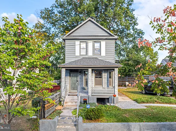 2515 17th St NE, Washington, DC 20018