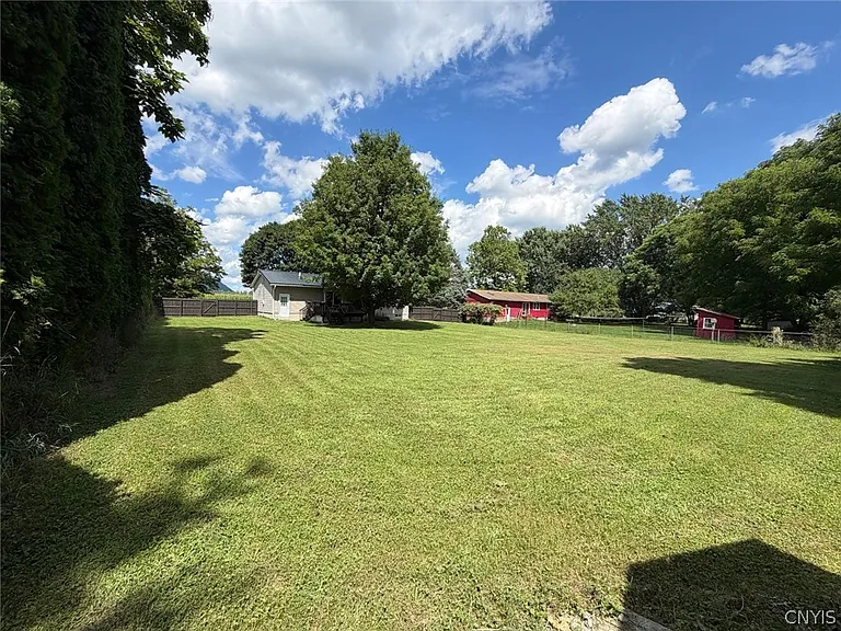 1648 White Bridge Rd — Photo 17