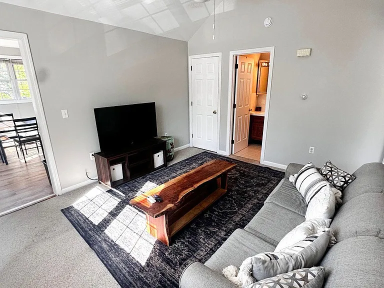 20 Francis Ave #6 — Photo 16