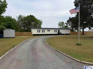 1232 Charles Leondas Rd, Bennettsville, SC 29512
