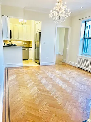 Rented by CitySites Real Estate Group | media 2