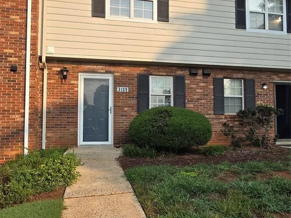 3109 Heathstead Pl, Charlotte, NC 28210