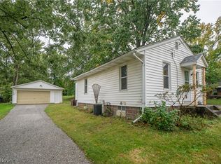 2325 Eastlawn Ave, Akron, OH 44305