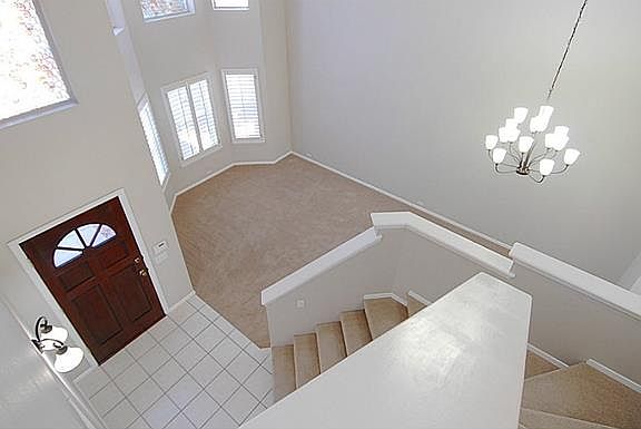 3rd image of 6400 La Cadena Dr