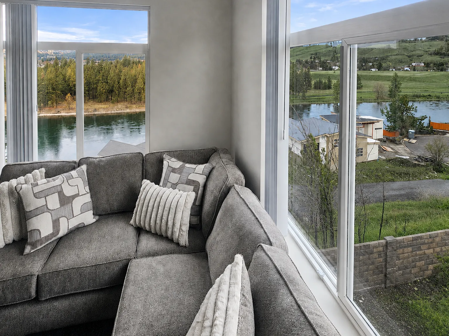 Arborview on the River — Photo 3