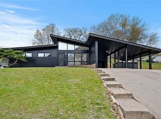 1020 Winegardner Rd, Des Moines, IA 50317