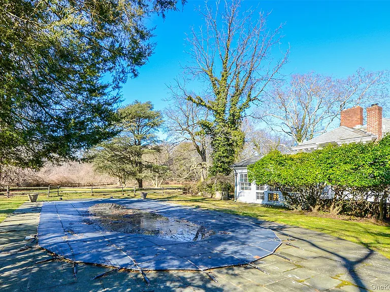 1 Pond Rd — Photo 33