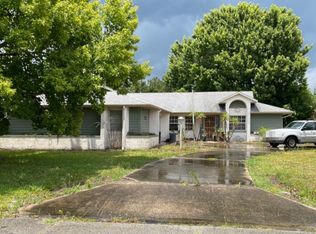 7 Lewis Dr, Palm Coast, FL 32137