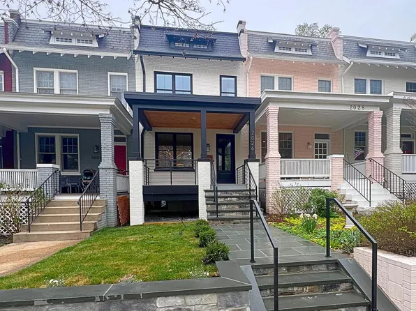 2026 37th St NW, Washington, DC 20007