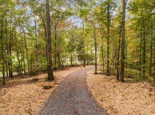 11 Van Davis Rd NW, Charleston, TN 37310