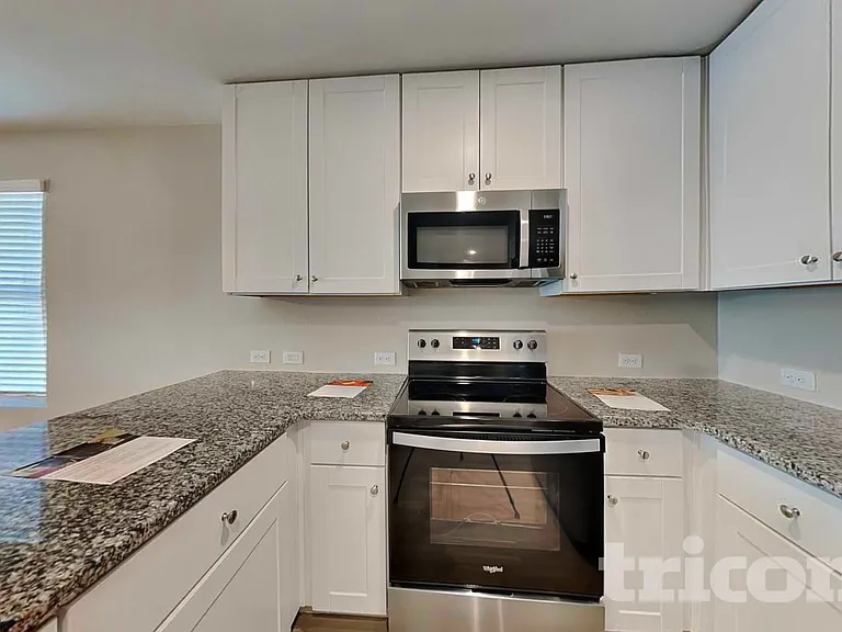 5602 Mountain Point — Photo 6