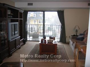 64 Centre St #5B, Brookline, MA 02446