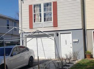 1033 Leesville Ave, Rahway, NJ 07065