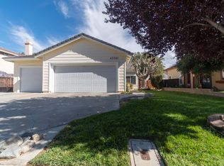 45520 Pickford Ave, Lancaster, CA 93534