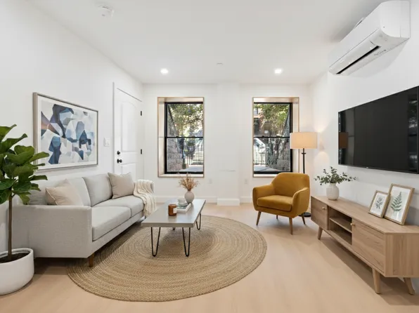 952a Greene Avenue image 22 of 28