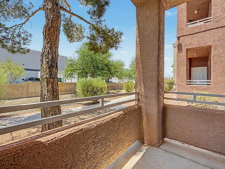 4730 E Craig Rd #26 — Photo 31