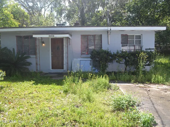 5537 GRAYWOOD Road, Jacksonville, FL 32207