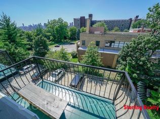2716 12th St APT 4B, Astoria, NY 11102