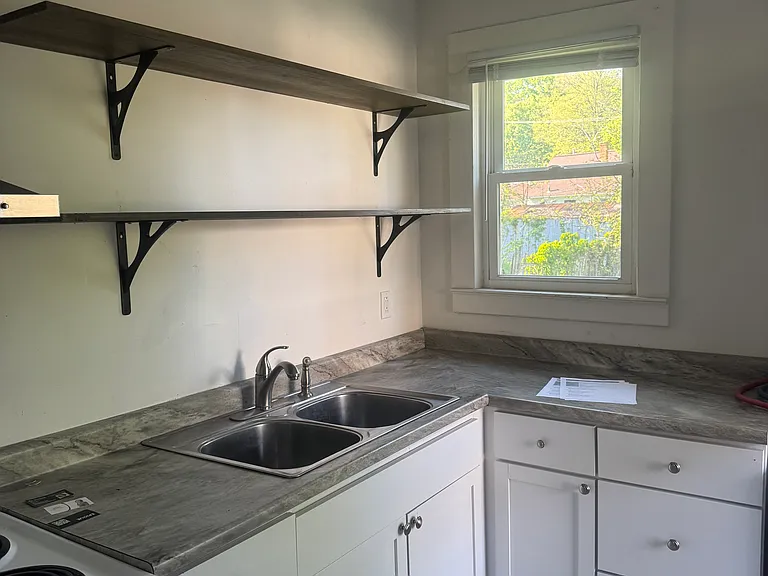 1302 Ogden Ave — Photo 13
