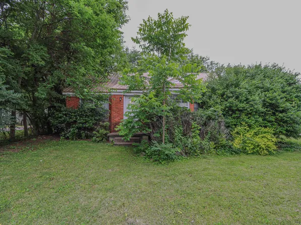 1400 S 7th St, Paragould, AR 72450