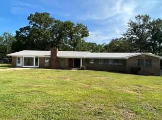 570 E Kingsfield Rd, Cantonment, FL 32533