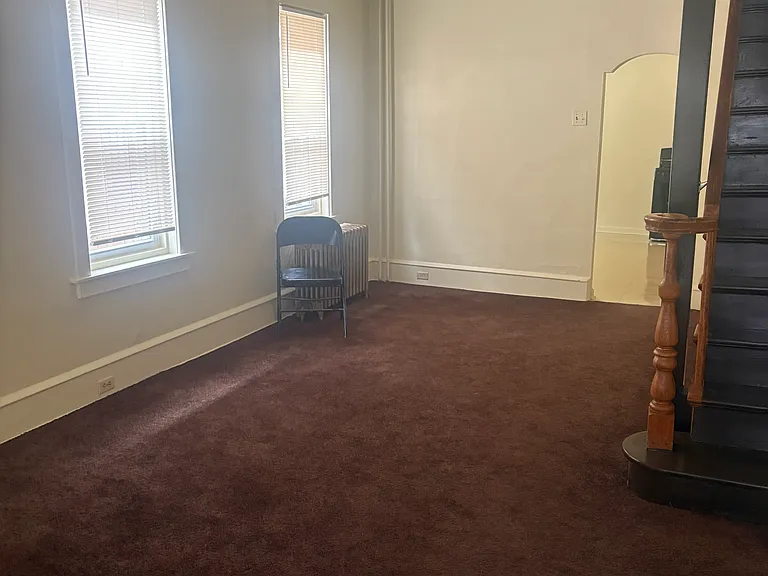 1139 Whitman Ave — Photo 6