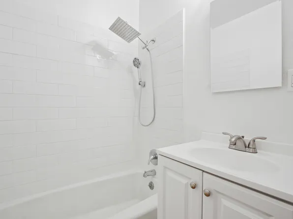 5343 Orange Ave, Long Beach, CA 90805