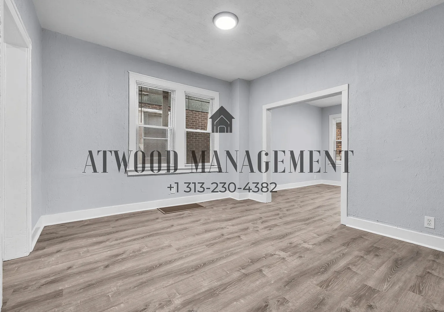 This beautifully updated 3-bedroom, 1-bath single-family home is ready for move-in! — Photo 3