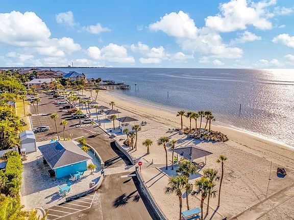 2nd image of 4880 Shell Stream Blvd