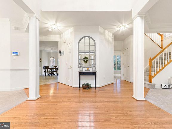 5th image of 6470 Passage Creek Ln