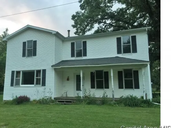 363 Knox Highway 37, Wataga, IL 61488