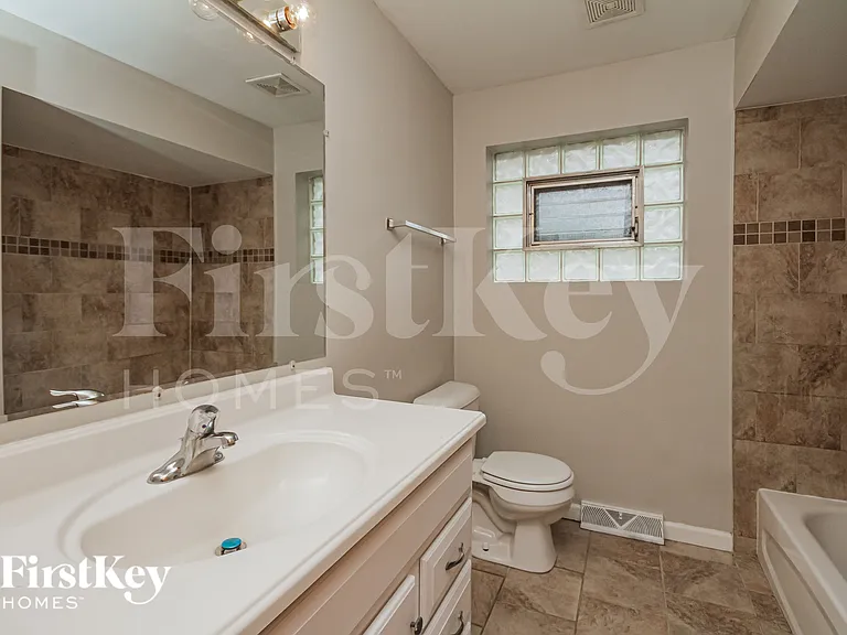 659 Paxton Ave — Photo 15