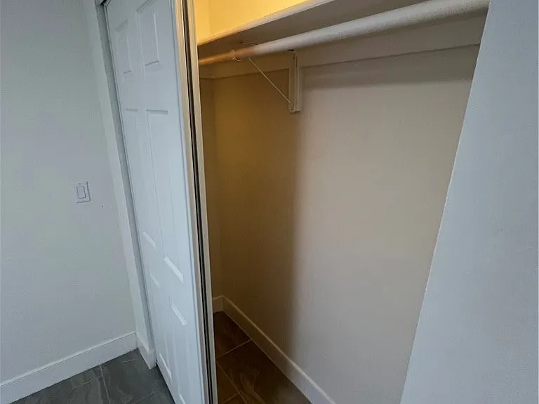14409 Gundry Ave — Photo 16