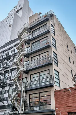 Rented by Compass | media 12