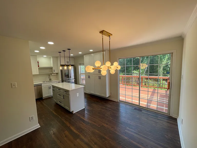 507 Stafford Glen Ct — Photo 4