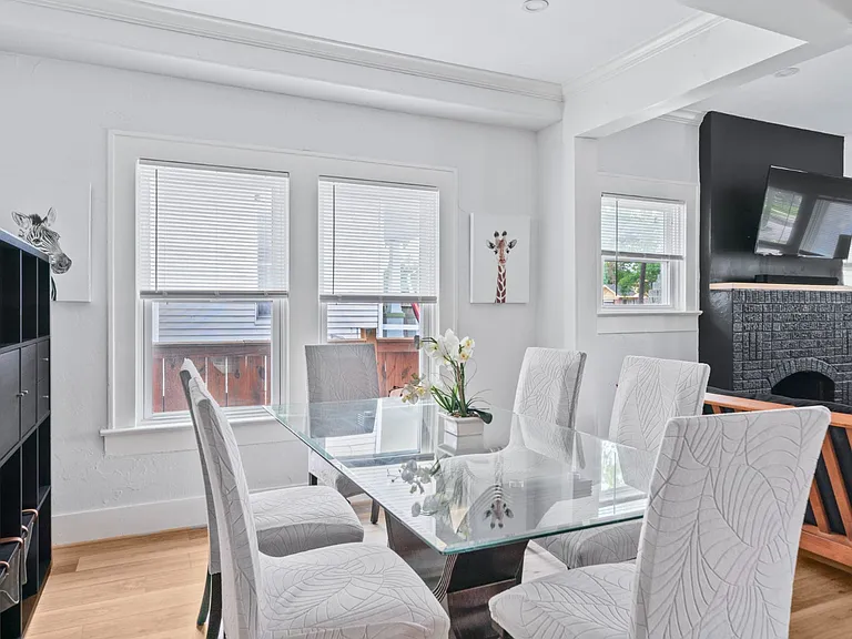 16 Delmar St — Photo 14
