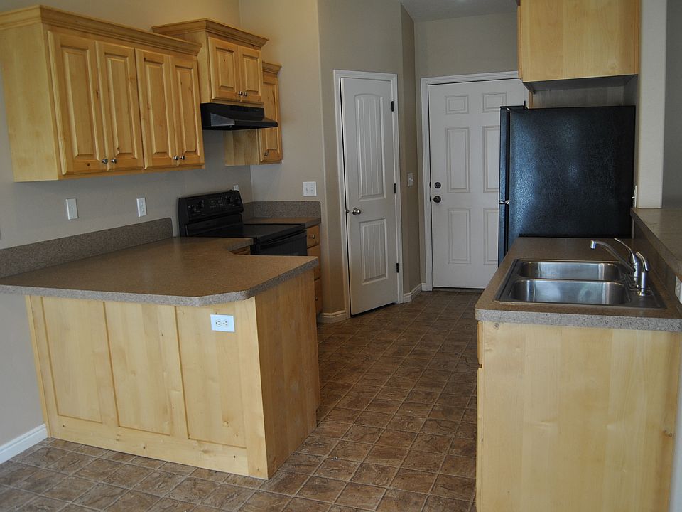 2nd image of 4123 E Bracken Way