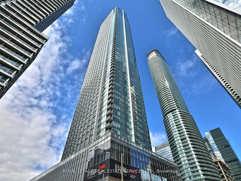 10 York St #5001 — Photo 1