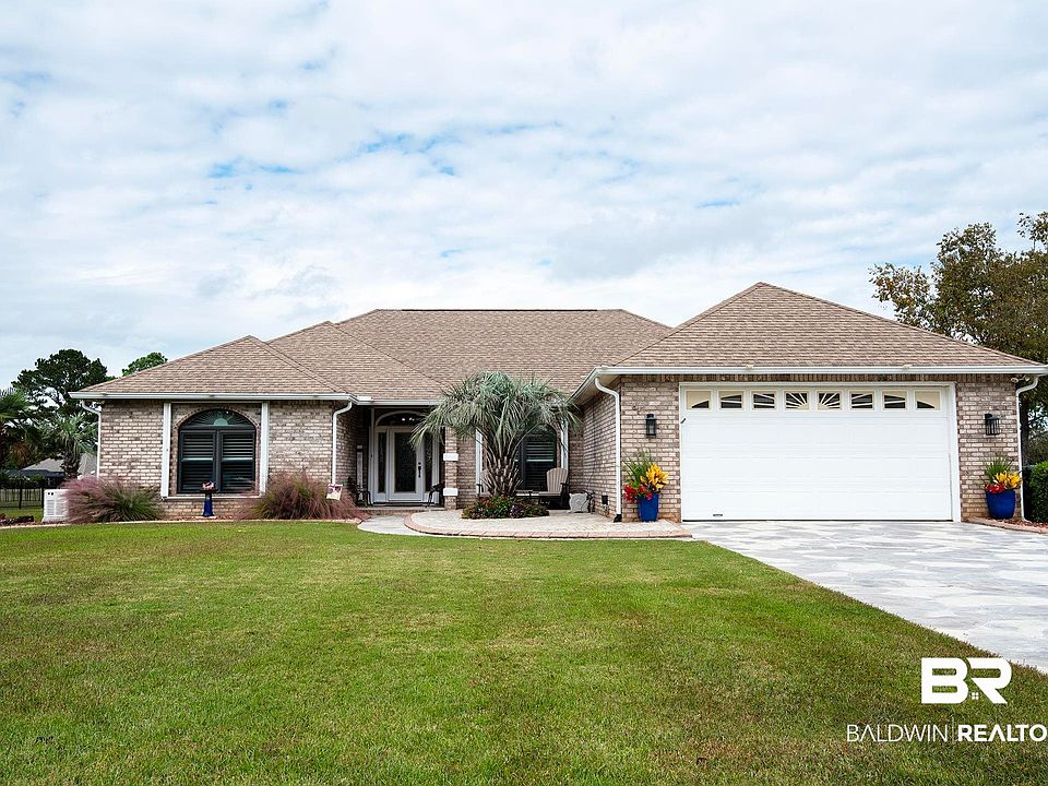 1st image of 9132 Clubhouse Dr