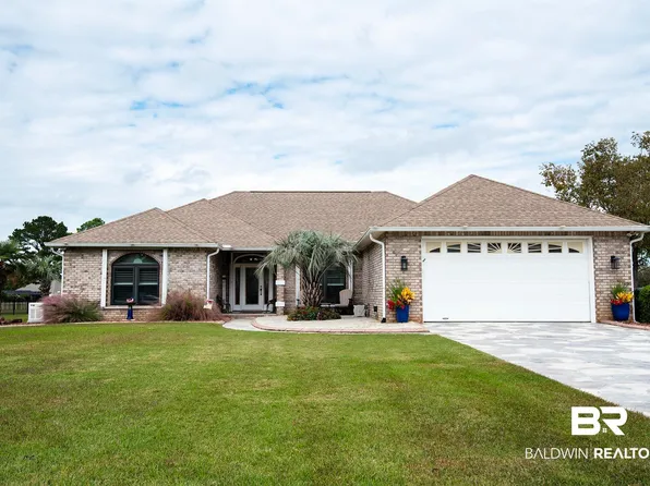 9132 Clubhouse Dr, Foley, AL 36535
