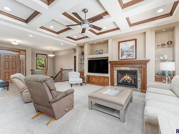 3rd image of 5213 S Summerfield Pl