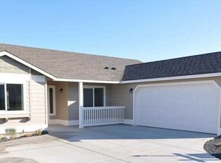 1670 Cactus Loop, Richland, WA 99352