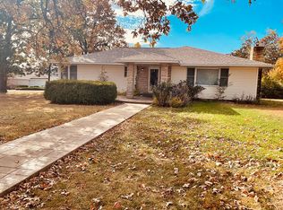 127 Munro St, Camdenton, MO 65020