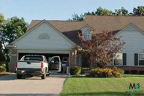 6353 Heron Park Way photo 1