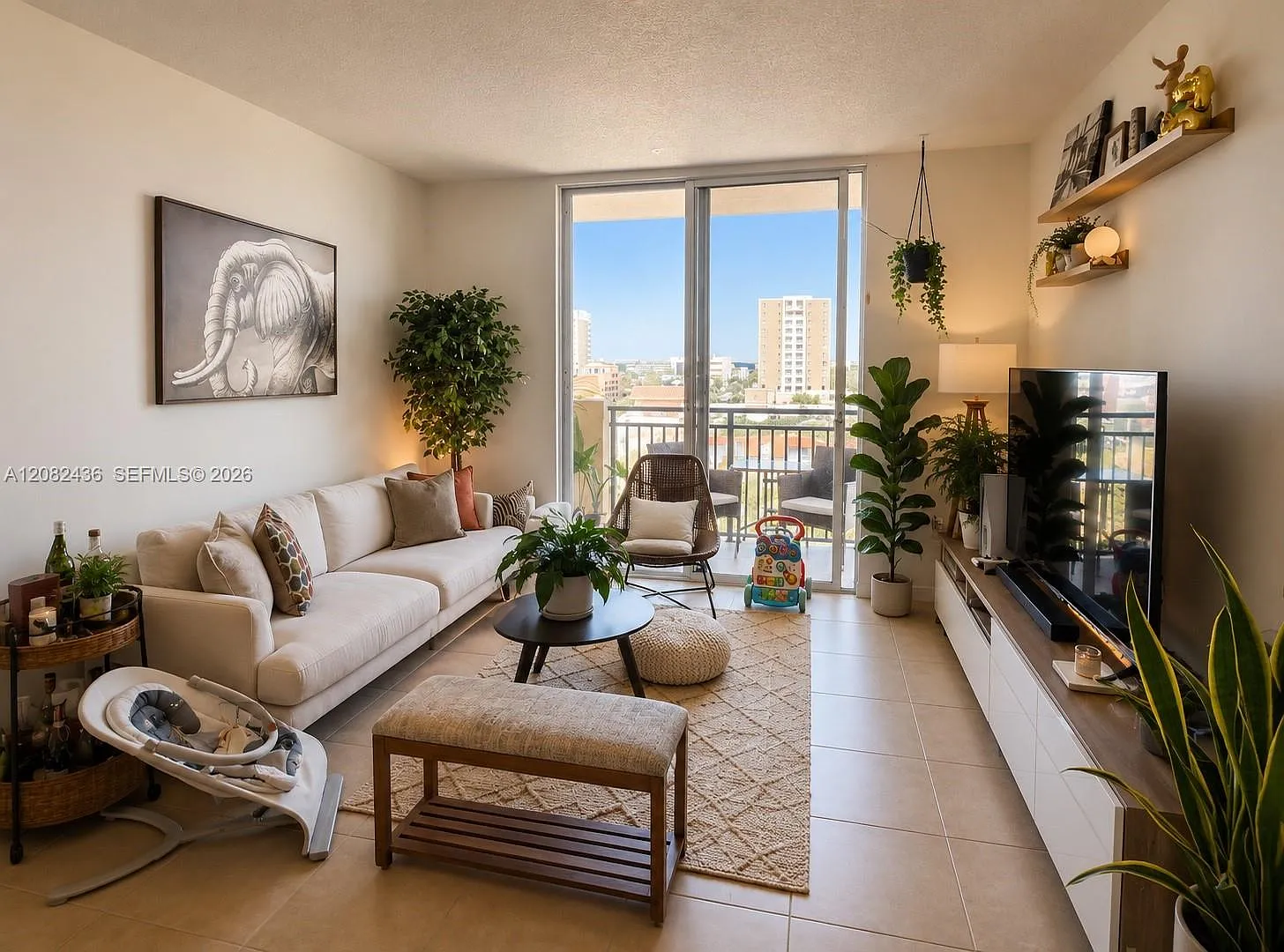 Lejeune Plaza Condo — Photo 4